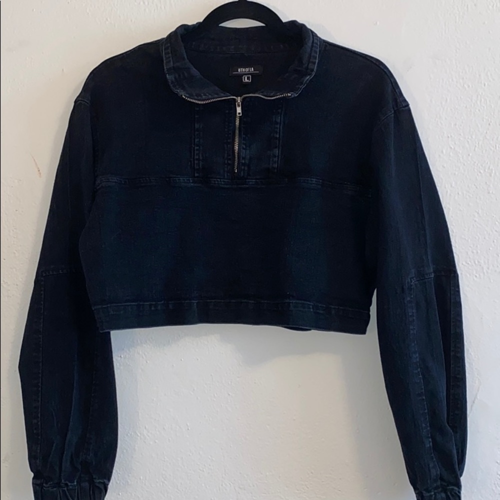 Black cropped 1/4 zip